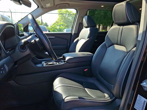 Certified 2023 Honda Pilot Elite image 13