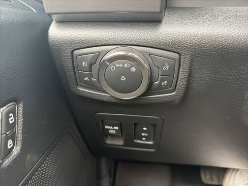 Used 2020 Ford F150 XLT w/ Equipment Group 302A Luxury image 37