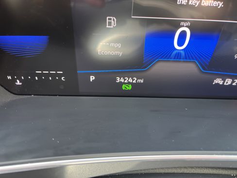 Certified 2023 Volkswagen Tiguan SE R-Line FWD image 20