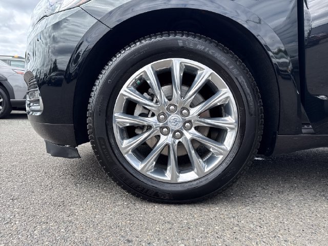 Used 2018 Buick Enclave Premium w/ Experience Buick Package AWD/4WD image 28