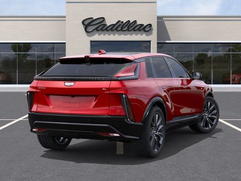 New 2027 Cadillac Lyriq Signature Sport w/ Nappa Leather Package AWD/4WD image 4