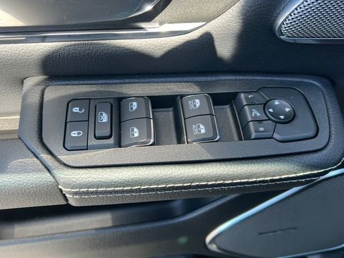 New 2026 RAM 1500 Laramie w/ Night Edition AWD/4WD image 17