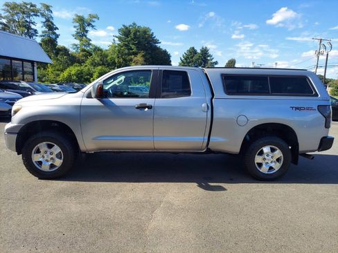 Used 2012 Toyota Tundra 4x4 Double Cab image 8