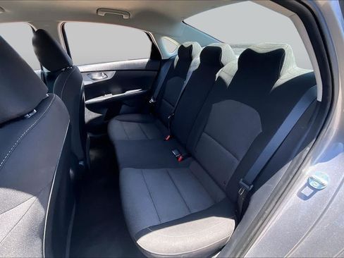 Used 2024 Kia Forte LXS FWD image 20