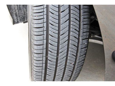 Used 2025 Hyundai Sonata SE FWD image 29