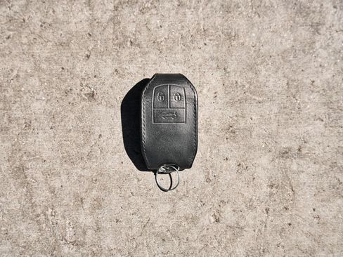 Used 2024 Bentley Flying Spur V8 AWD/4WD image 85