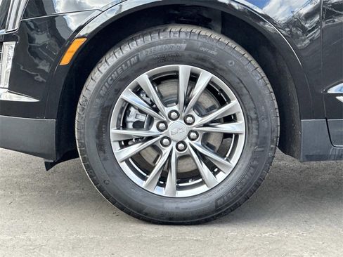Used 2023 Cadillac XT5 Premium Luxury image 9