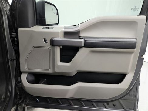 Used 2020 Ford F150 XLT w/ Equipment Group 302A Luxury image 36