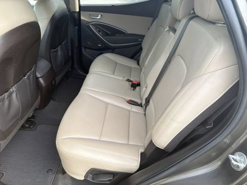 Used 2014 Hyundai Santa Fe Sport 2.0T w/ Technology Package 05 FWD image 23