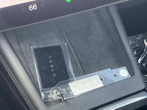 Used 2025 Tesla Model 3 Long Range RWD image 34