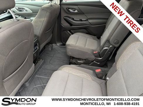 Used 2019 Chevrolet Traverse LT w/ LPO, Floor Liner Package image 20