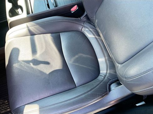 Used 2024 Honda Odyssey EX-L image 19