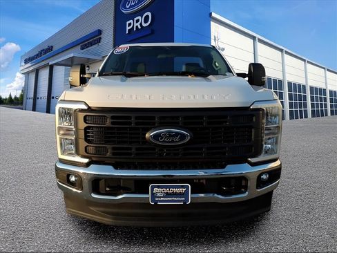 Used 2023 Ford F250 XL w/ XL Driver Assist Package image 27