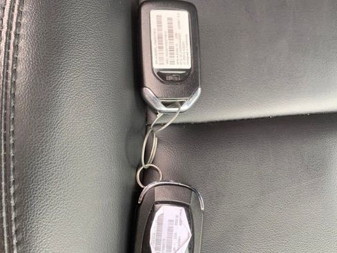 Used 2021 Lincoln Corsair AWD w/ Rear Removable Package Tray image 31