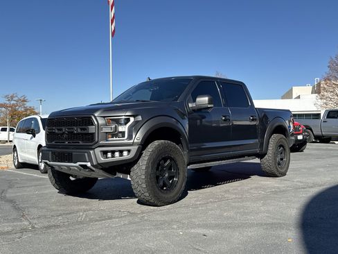 Used 2020 Ford F150 Raptor w/ Equipment Group 802A Luxury image 1