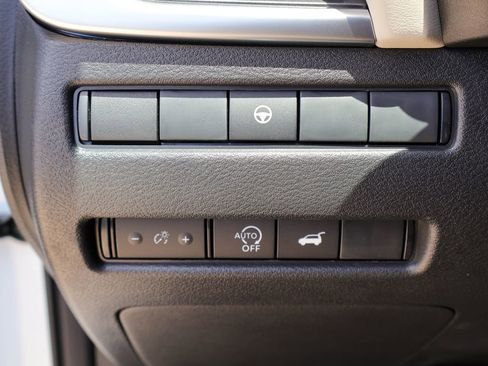 New 2026 Nissan Rogue SV FWD image 16