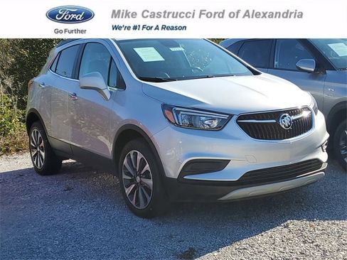 Used 2022 Buick Encore Preferred image 1