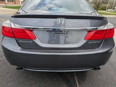 Used 2014 Honda Accord Sport image 9