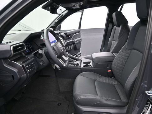 New 2026 Toyota 4Runner TRD Off-Road Premium image 11