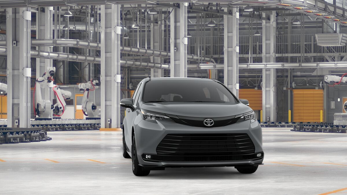 New 2026 Toyota Sienna XLE Woodland Edition AWD/4WD image 19