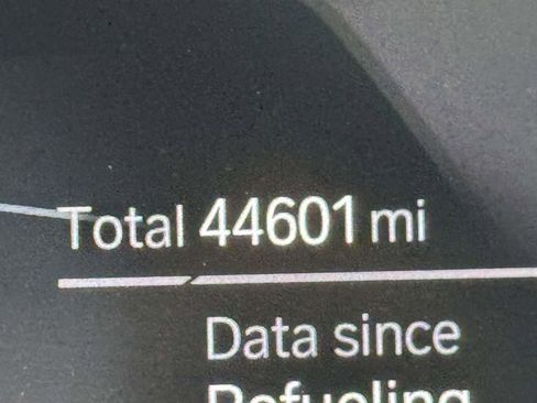 Used 2022 BMW 330i xDrive Sedan w/ Driving Assistance Package image 2