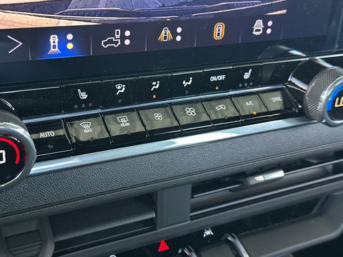 New 2026 Chevrolet Colorado Trail Boss AWD/4WD image 19