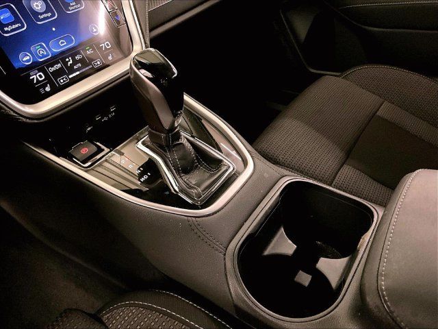 Used 2020 Subaru Outback Premium w/ Popular Package #1 AWD/4WD image 16