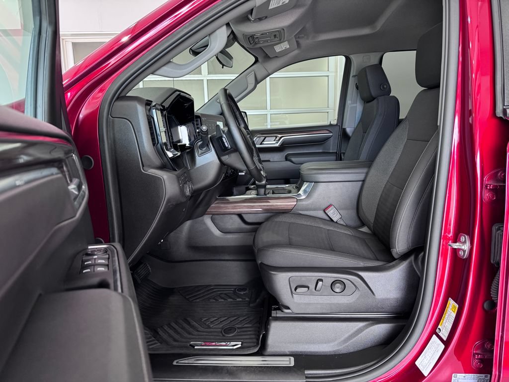 Certified 2024 Chevrolet Silverado 1500 RST w/ True North Edition Plus AWD/4WD image 11