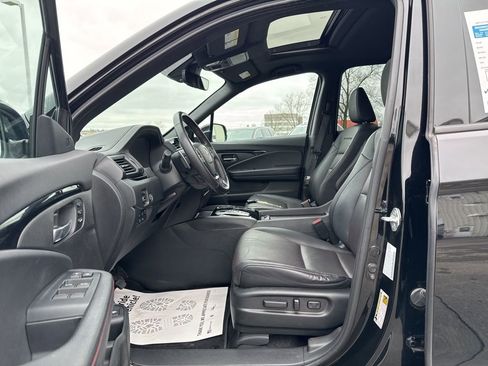 Used 2023 Honda Ridgeline Black Edition image 32