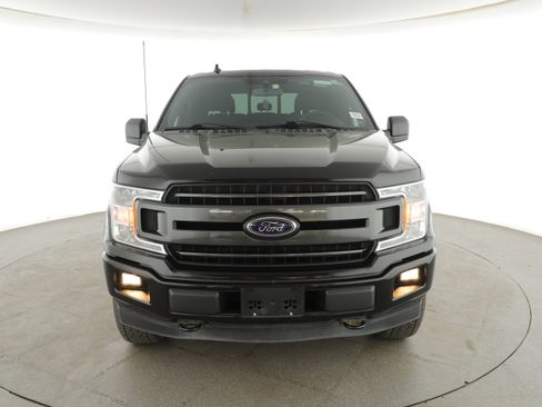 Used 2019 Ford F150 XLT w/ Equipment Group 302A Luxury image 6