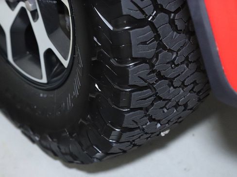 Used 2020 Jeep Wrangler Unlimited Rubicon AWD/4WD image 36