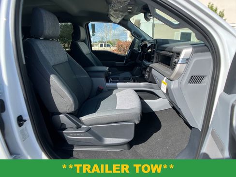 New 2026 Ford F250 XLT w/ XLT Premium Package image 5