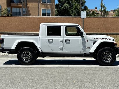 New 2026 Jeep Gladiator Mojave