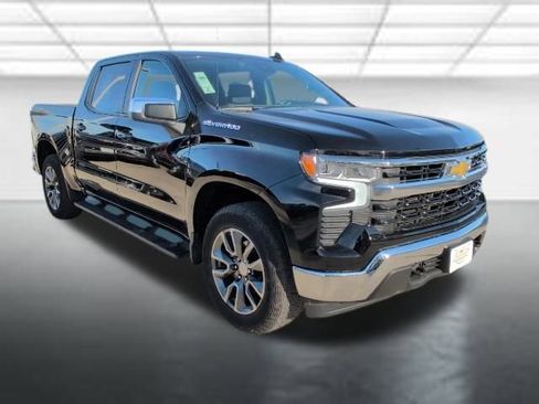 Used 2023 Chevrolet Silverado 1500 LT image 1