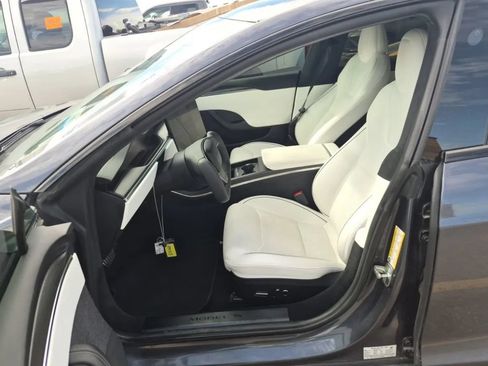 Used 2023 Tesla Model S Plaid AWD/4WD image 5