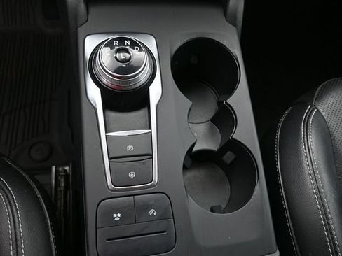 Used 2020 Ford Escape SEL FWD image 20