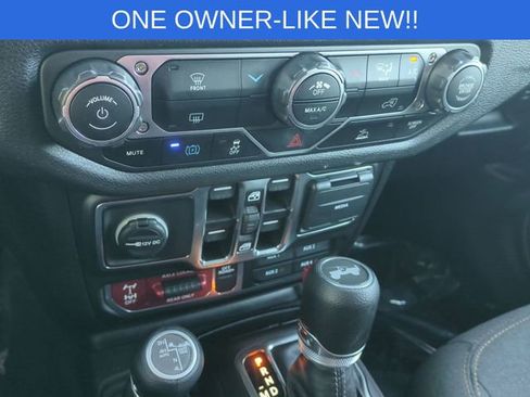 Used 2025 Jeep Wrangler Unlimited Sport S 4xe image 18