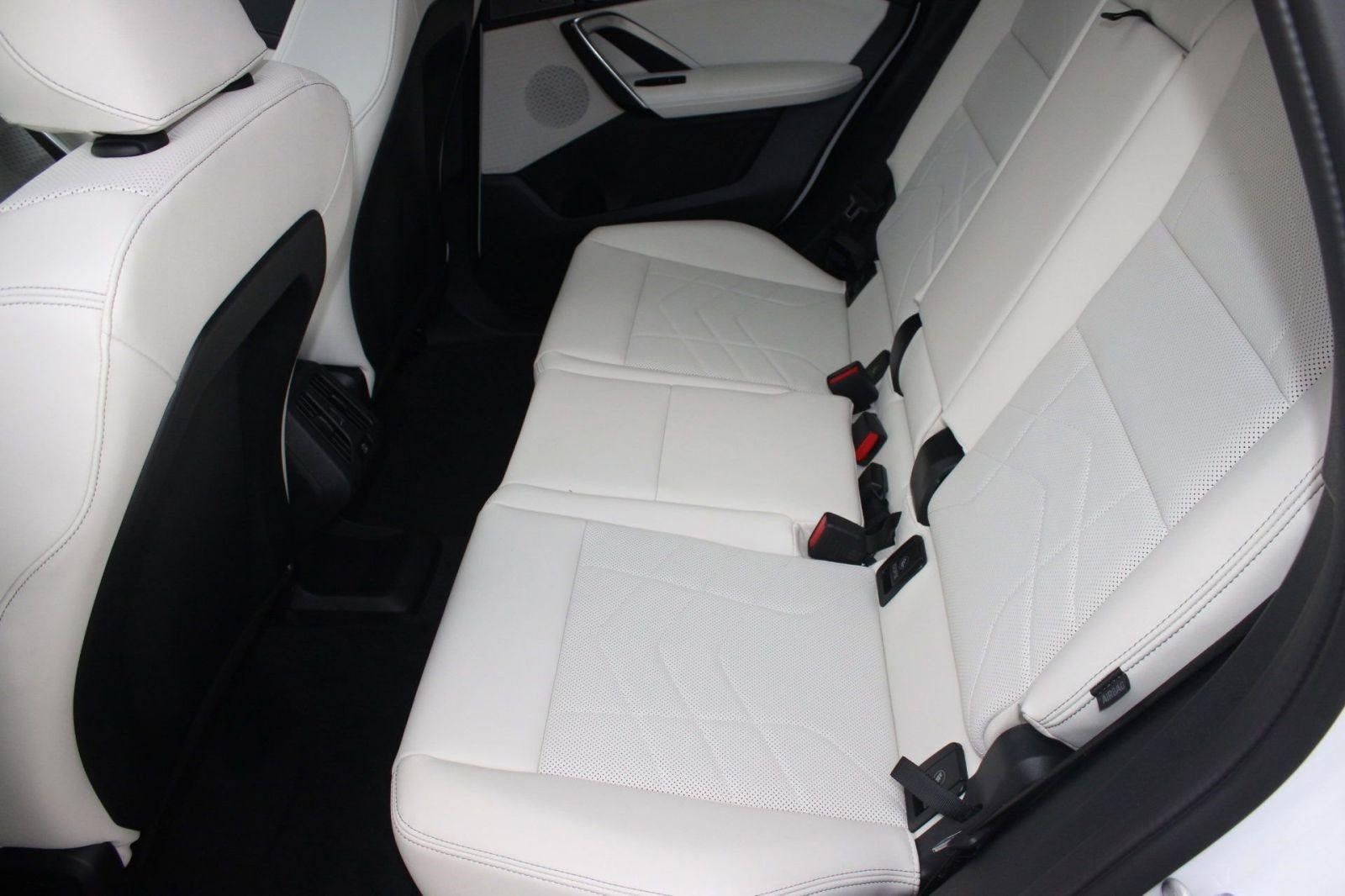 Used 2026 BMW X1 xDrive28i w/ Convenience Package AWD/4WD image 14