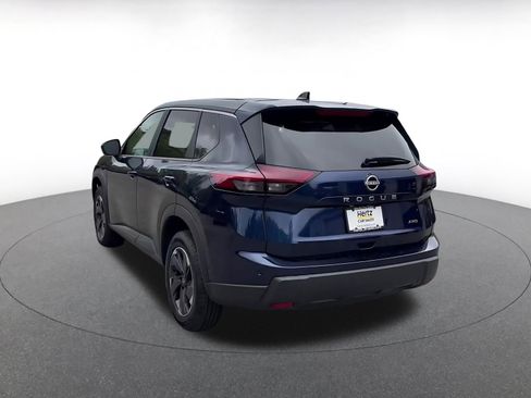 Used 2025 Nissan Rogue SV AWD/4WD image 10