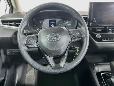 Used 2024 Toyota Corolla LE FWD image 17