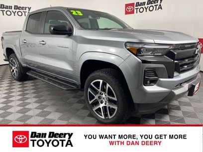 Used 2023 Chevrolet Colorado Z71 w/ Z71 Convenience Package 2
