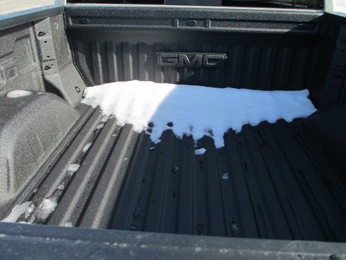 New 2026 GMC Sierra 1500 AT4 w/ AT4 Premium Package image 6