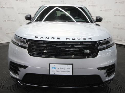 Used 2025 Land Rover Range Rover Velar Dynamic SE AWD/4WD image 12