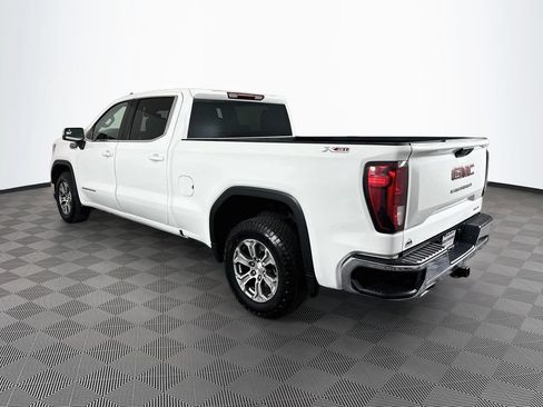 Used 2023 GMC Sierra 1500 SLE AWD/4WD image 5