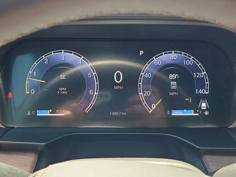 Used 2025 Jeep Grand Cherokee Summit w/ Luxury Tech Group V AWD/4WD image 20