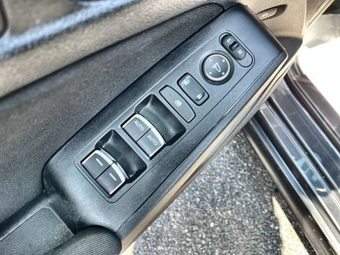 Used 2024 Honda Civic Sport image 17