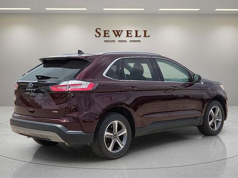 Used 2023 Ford Edge SEL w/ Convenience Package AWD/4WD image 4