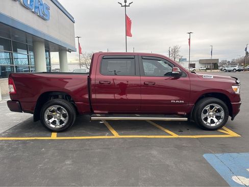 Used 2022 RAM 1500 Big Horn AWD/4WD image 16