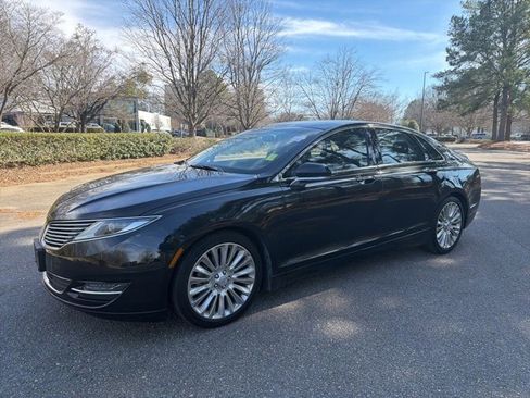 Used 2015 Lincoln MKZ w/ Equipment Group 102A Reserve image 2
