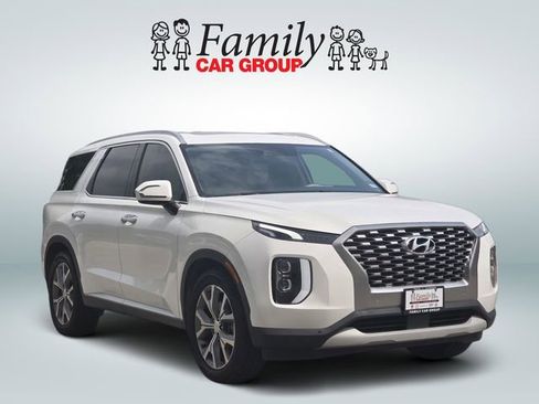 Used 2021 Hyundai Palisade SEL w/ Premium Package FWD image 2